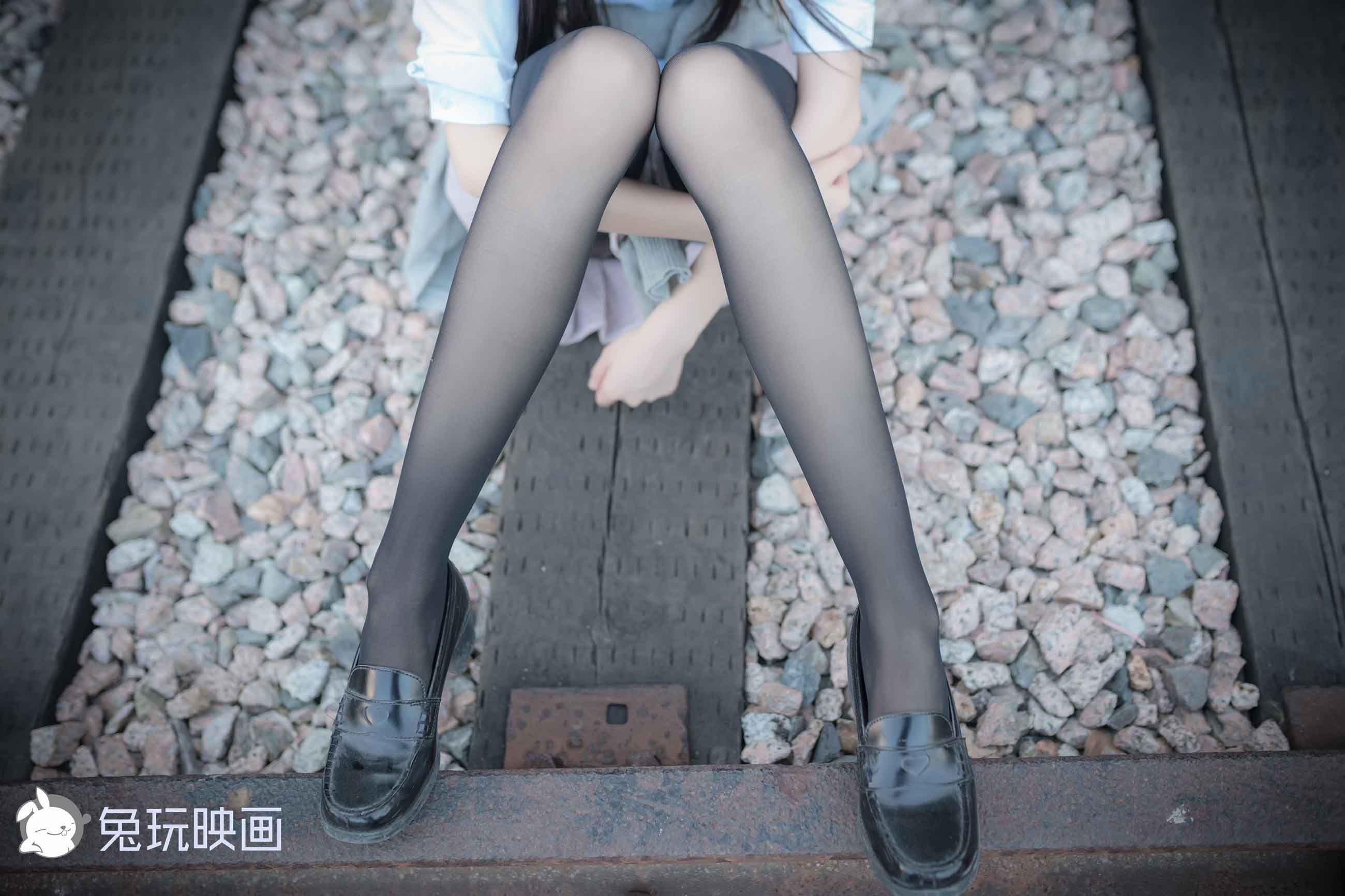 [兔玩映画]B83.006铁轨旁的小细腿插图6